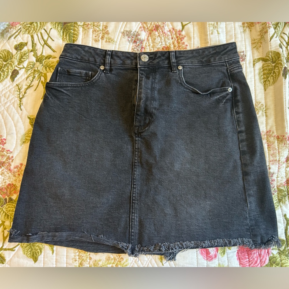 LOFT Washed Black Denim Skirt with Button Front